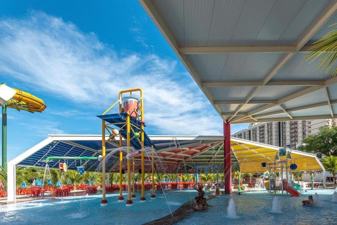 Diroma Resort Internacional Incluso 1 Acesso Ao Acqua Park Vulcao Caldas Novas Bagian luar foto