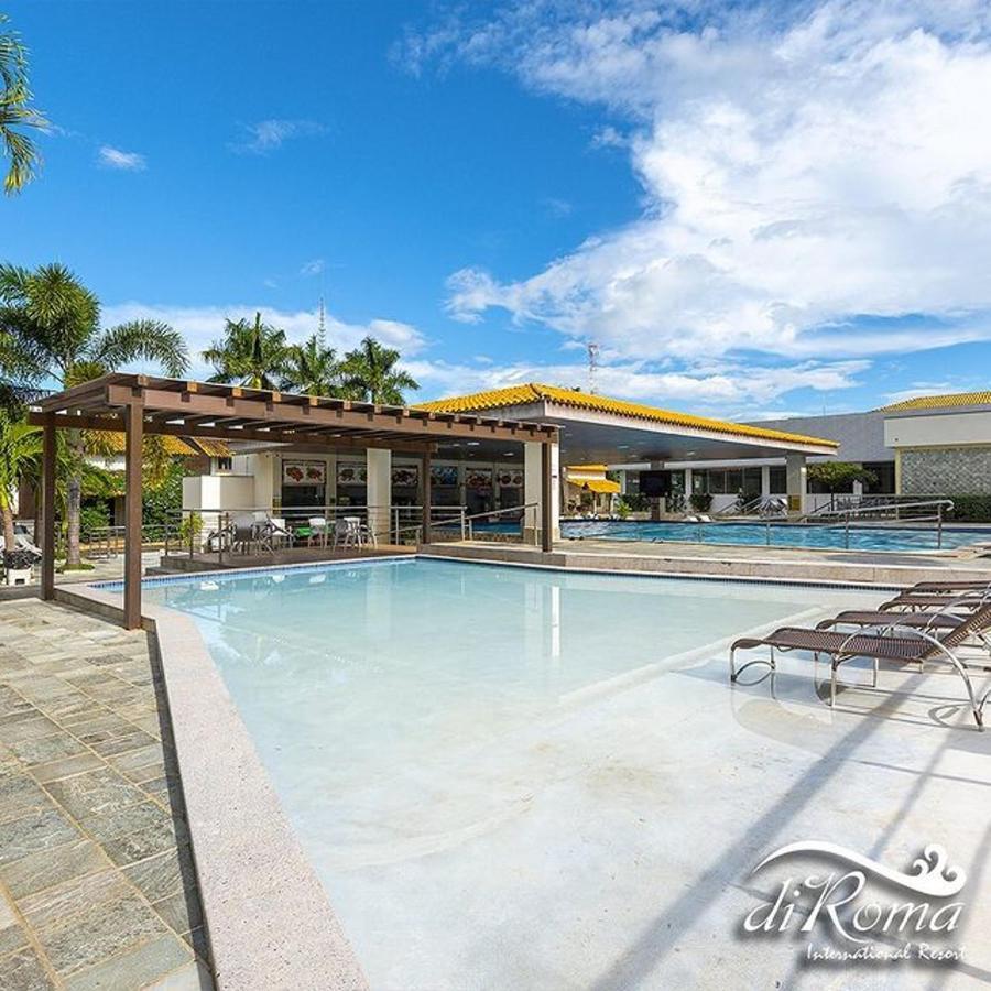 Diroma Resort Internacional Incluso 1 Acesso Ao Acqua Park Vulcao Caldas Novas Bagian luar foto